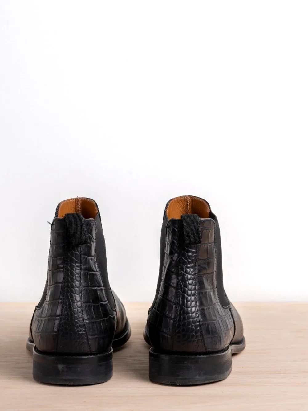 TAFT Hiro Chelsea Boot Midnight Leather Size 10
